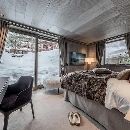 De Luxe A Courchevel: 5 Chambres, Terrasse Et Service De Conciergerie - Fr-1-613a-37 דירה *