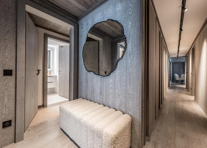 De Luxe A Courchevel: 5 Chambres, Terrasse Et Service De Conciergerie - Fr-1-613a-37 Lägenhet Courchevel